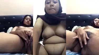 Bokep live Cewek Manis Colok Pakai Mainan